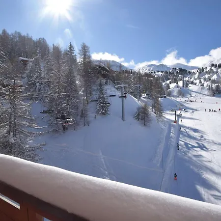 Le France - 2 Pieces Divisible 6 Pers - Le France - 621fr - Plagne Centre Mae-1514 La Plagne